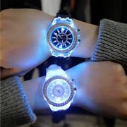 MUMU良品日系原宿创意简约手表led发光学生情侣石英手表动漫周边