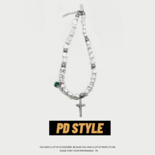pdstyle不规则claviclenecklace珍珠项链男女镶钻绿宝石十字架潮