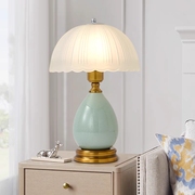 床头灯具装饰欧式美式复古简约现代陶瓷金属电镀卧室家用结婚台灯