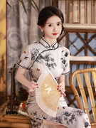 水墨旗袍长款2024年春年轻款中国风优雅复古修身新中式连衣裙