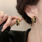 复古气质黑色耳圈耳环，2023小众设计感耳钉女轻奢高级感耳饰品