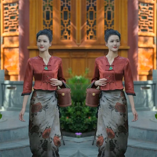 新中式2024年春季复古风套装高级感上衣印花设计感百搭半身裙