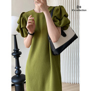 r+法式风泡泡袖裙直筒连衣裙，女中长款高级宽松绿色法式连衣裙
