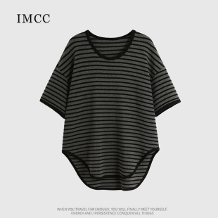 IMCC设计感小众慵懒洋气黑灰条纹短袖T恤女宽松不规则上衣打底衫