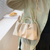 今年女包百搭斜挎包链条2023小众设计包包超火流行珍珠手拎包