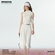 OfAkiva“逸”贴布绣蝴蝶蕾丝设计无袖连衣裙