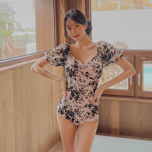 2023日韩女士连体比基尼游泳衣，小胸聚拢性感显瘦游泳衣bikini