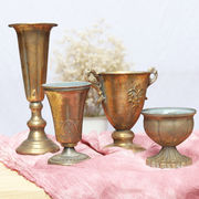 古典高脚杯花器花瓶花盆，复古做旧铁艺金属欧式婚礼花瓮拍照摆件