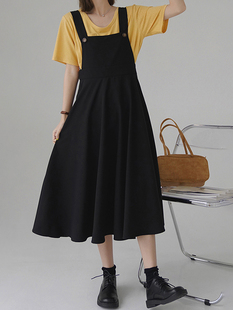 大码mm日系连衣裙女夏适合梨型身材的裙子显瘦遮肚黑色背带裙