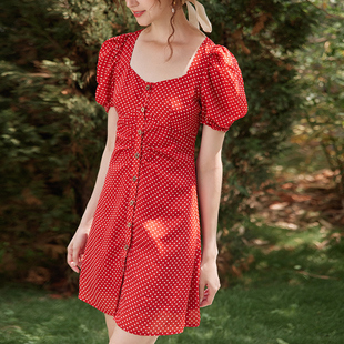 红色波点连衣裙减龄法式泡泡袖修身短款裙子