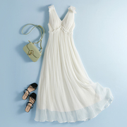 白色真丝连衣裙女长款高档洋气，桑蚕丝裙子，度假风海边沙滩裙长裙夏