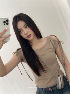 Exclusive type 韩国个性设计肩膀镂空绑带修身显瘦短款短袖T桖衫