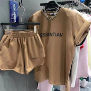 韩国东大门2022夏季字母，印花垫肩短袖，t恤+短裤套装两件套女潮