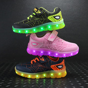 亚马逊儿童发光鞋USB充电LED灯鞋蜘蛛款跑马灯童鞋男女运动鞋