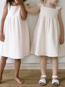 女童装白色背心裙洋气，可爱纯棉纱布，连衣裙夏季森系小飞袖吊带裙子
