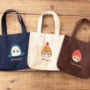 日本卡通可爱鲨鱼猫咪草莓炸虾猫帆布手提包大容量旅行便携便当袋