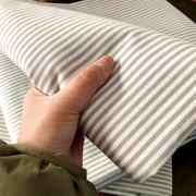 给腻某品牌代工6DDJsf73棉的一批细32支纱纯老布粗P床单加枕套透