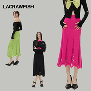 lacrawfish纯御风镂空破坏感针织半裙气质，修身弹力高腰包(高腰包)臀裙子