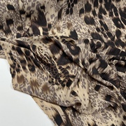 时尚豹纹真丝双绉面料桑，蚕丝连衣裙衬衫布料114门幅约16姆米