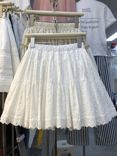 小个子春复古法式减龄重工定制刺绣蓬蓬白色半身裙甜美短裙女