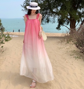 度假沙滩裙晨袍女法式渐变粉色吊带连衣裙新娘，结婚气质超仙晚礼服