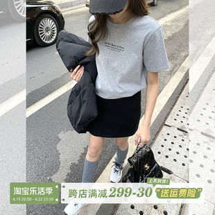 曾小咸基础团宠灰色，字母印花短袖t恤女小个子百搭圆领上衣