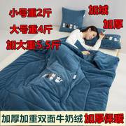 枕头被子两用抱枕冬天加厚二合一牛奶绒收纳车载抱枕被折叠靠垫