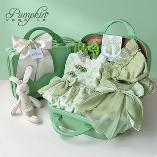 婴儿礼盒套装女宝宝绿色，秋冬季保暖款裙小公主刚出生礼物满月周岁