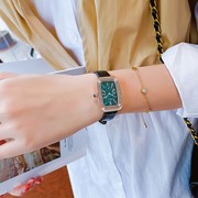  真皮表带气质防水复古手表表女时尚长方形石英皮带国产腕表