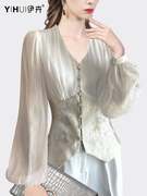 法式气质雪纺衫长袖秋季上衣女设计感v领灯笼袖衬衫洋气显瘦小衫
