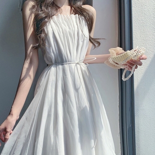 气质女神范赫本风长裙可甜可盐小心机白色吊带连衣裙仙女超仙森系