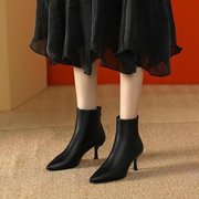 工作鞋女短靴细跟尖头高跟鞋2023秋冬季黑色职业工装鞋女靴子