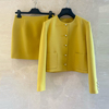烟粉色+柠檬黄简约圆领单排扣丝羊毛短外套法式优雅高定J2404033