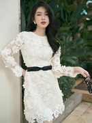 名媛风花朵蕾丝连衣裙越南设计师长袖黑白撞色立体水溶刺绣礼服裙