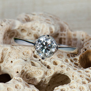 梦克拉18k金钻石(金钻石，)戒指群镶戒指求婚戒指结婚钻戒女戒流光溢彩