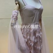 新娘婚纱礼服手套长款浅粉色，蕾丝长纱臂袖遮手臂手袖拍照造型配饰