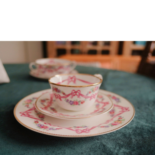 《花丛丝带》手工鎏金出口骨瓷，咖啡杯茶杯燕窝盅双耳汤杯甜品盘