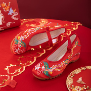 红色绣花鞋女秋浅口中式低跟凤凰刺绣民族风中式婚礼亮片秀禾婚鞋