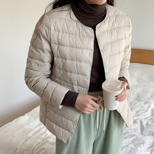 市舶司轻薄保暖型 韩国女装2024冬春圆领单排扣长袖羽绒服女