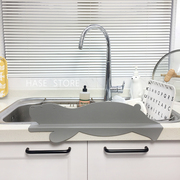 可爱厨房硅胶挡水板台面水槽洗碗洗菜防溅隔水板家用水池吸盘隔板