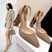 宋慧乔同款个性镂空木纹高跟，2023凉鞋复古异型，跟中空包头时装女鞋