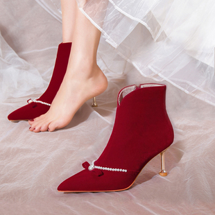 冬季婚鞋细跟短靴女2024年秀禾服新娘，鞋红色高跟靴子加绒婚靴