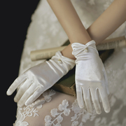 婚纱手套新娘结婚短款白色缎面礼服珍珠夏季防晒韩式韩版简约优雅