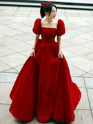 2024春季法式红色轻婚纱，敬酒服新娘结婚订婚回门在逃公主礼服