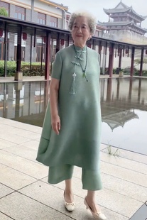 中老年气质妈妈褶皱套装，中国风洋气减龄旗袍，连衣裙优雅裤子两件套