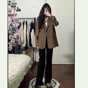 高级设计感咖啡色西装外套，女2022秋季韩版宽松显瘦小个子西服