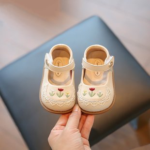 女宝宝公主鞋春季小皮鞋软底婴儿鞋子一2岁小童学步鞋女童鞋单鞋