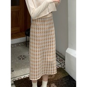 韩版高级感羊毛针织半裙女格子，裙子小个子直筒裙，冬季千鸟格半身裙