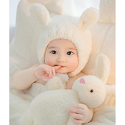 儿童摄影服装小兔子主题白色可爱兔帽宝宝满月百天照拍照玩偶道具