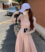 欧洲站2024气质修身裙子法式收腰显瘦长裙高级感粉色连衣裙夏